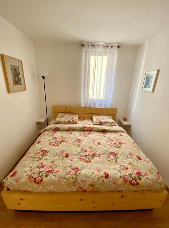 Apartments Rux De Luxe Bar Dış mekan fotoğraf
