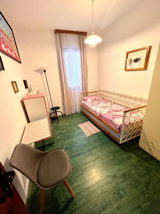 Apartments Rux De Luxe Bar Dış mekan fotoğraf