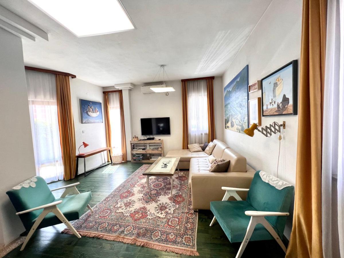 Apartments Rux De Luxe Bar Dış mekan fotoğraf