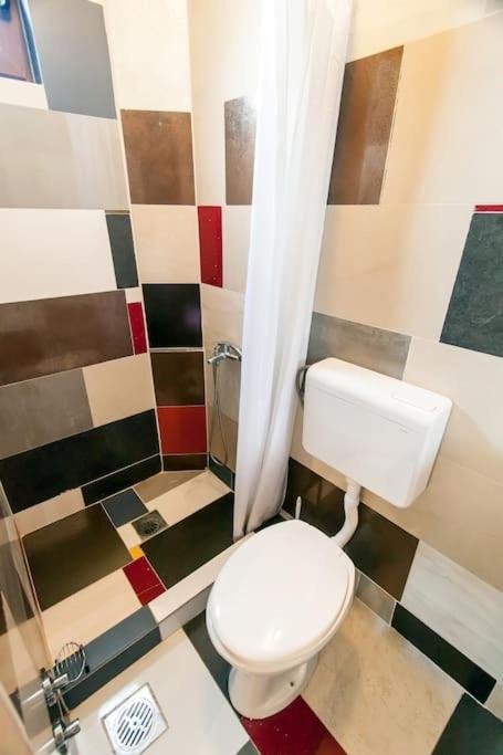 Apartments Rux De Luxe Bar Dış mekan fotoğraf