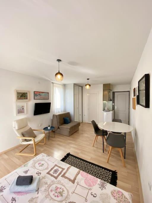 Apartments Rux De Luxe Bar Dış mekan fotoğraf