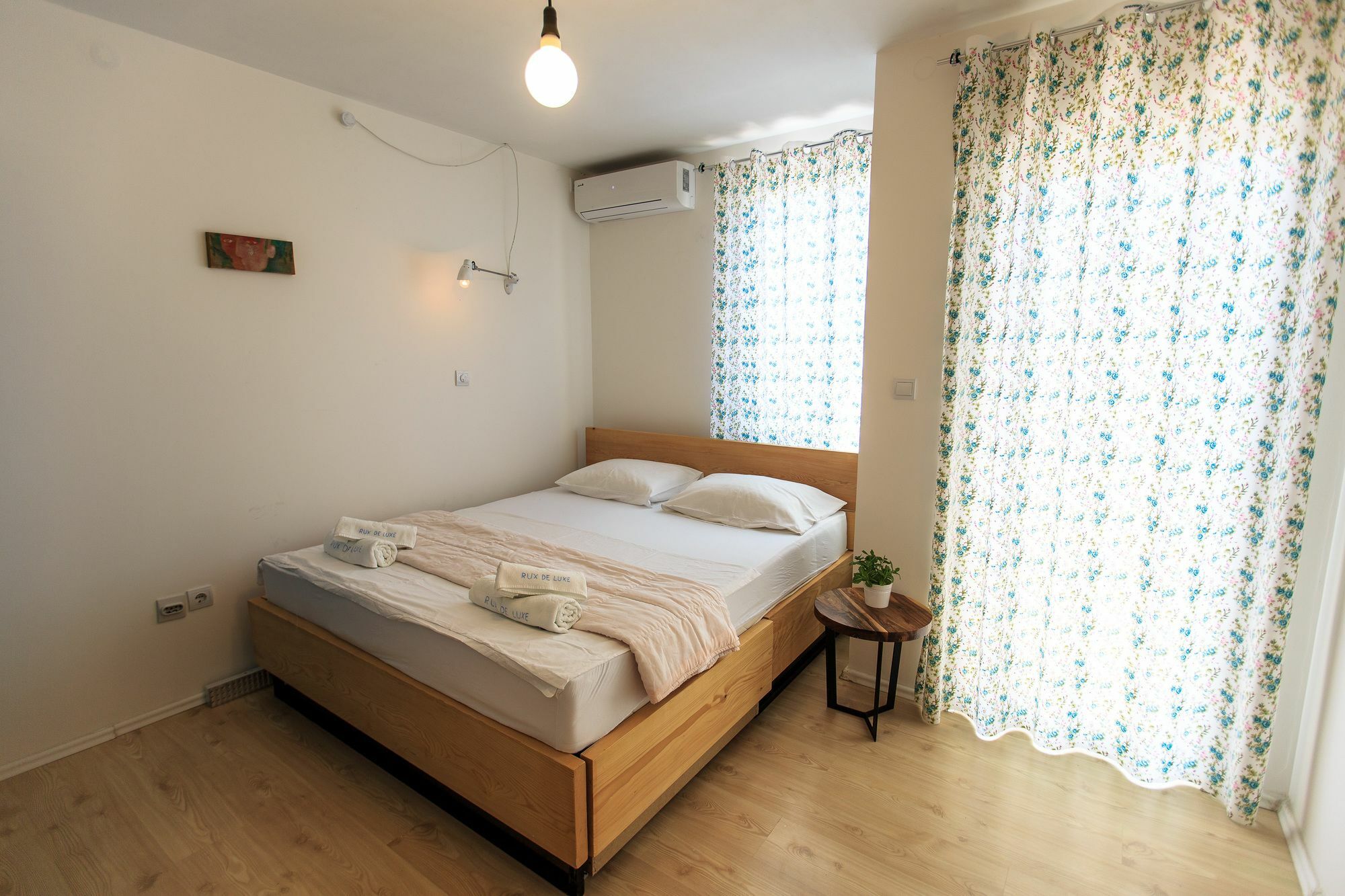 Apartments Rux De Luxe Bar Dış mekan fotoğraf
